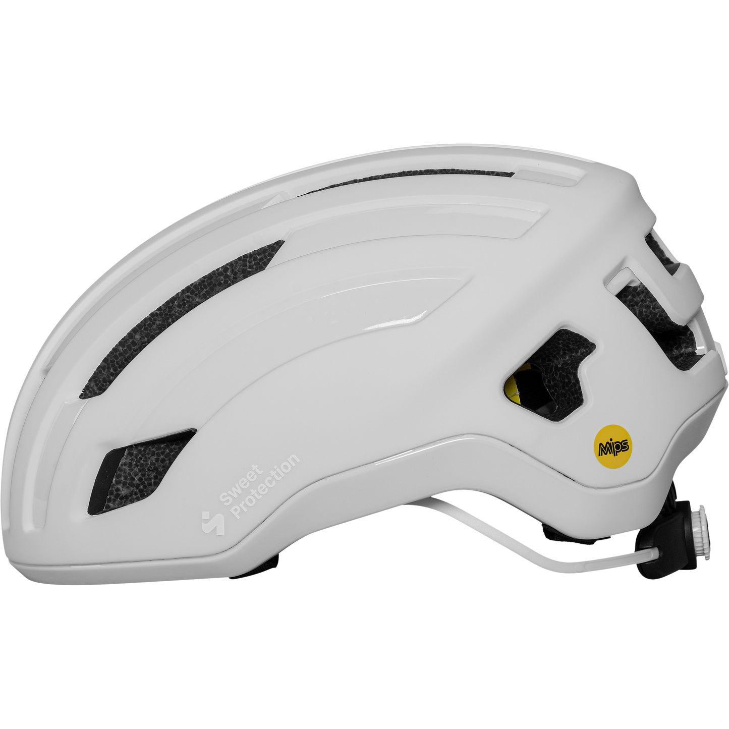 High-performance Outrider helmet with excellent ventilation, ensuring comfort during long rides.