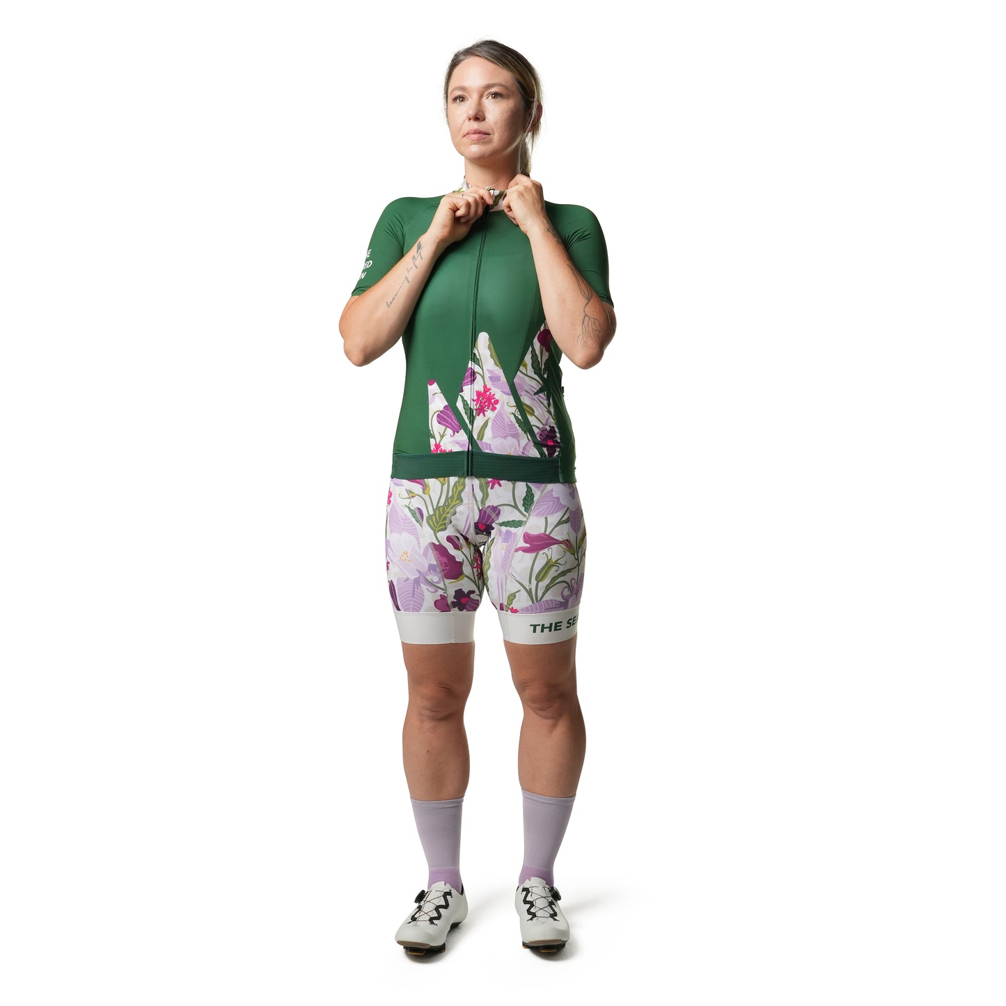 Cassiopeia Wildflower Aristo Bib Shorts blend sporty aesthetics with beautiful floral inspiration.