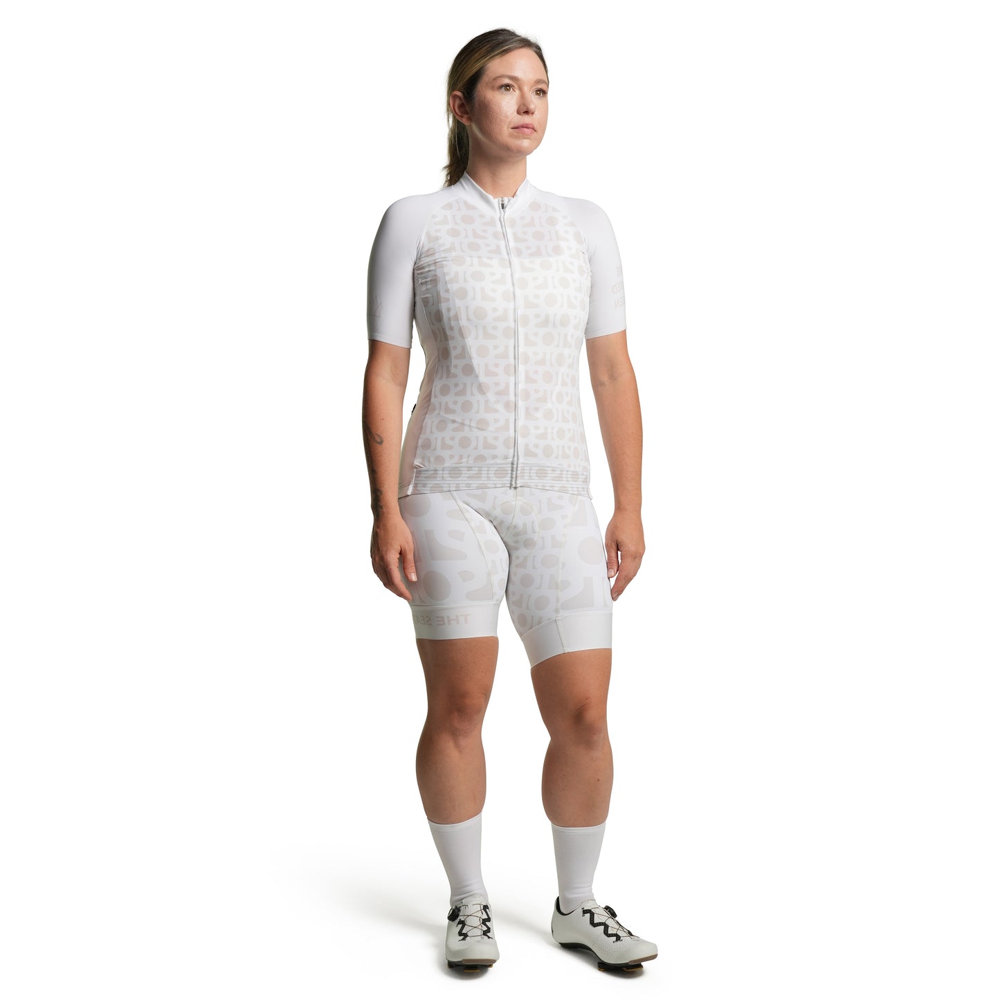 The Cassiopeia Aristo Cycling Jersey - Monogram in cream offers versatile styling options for cyclists.