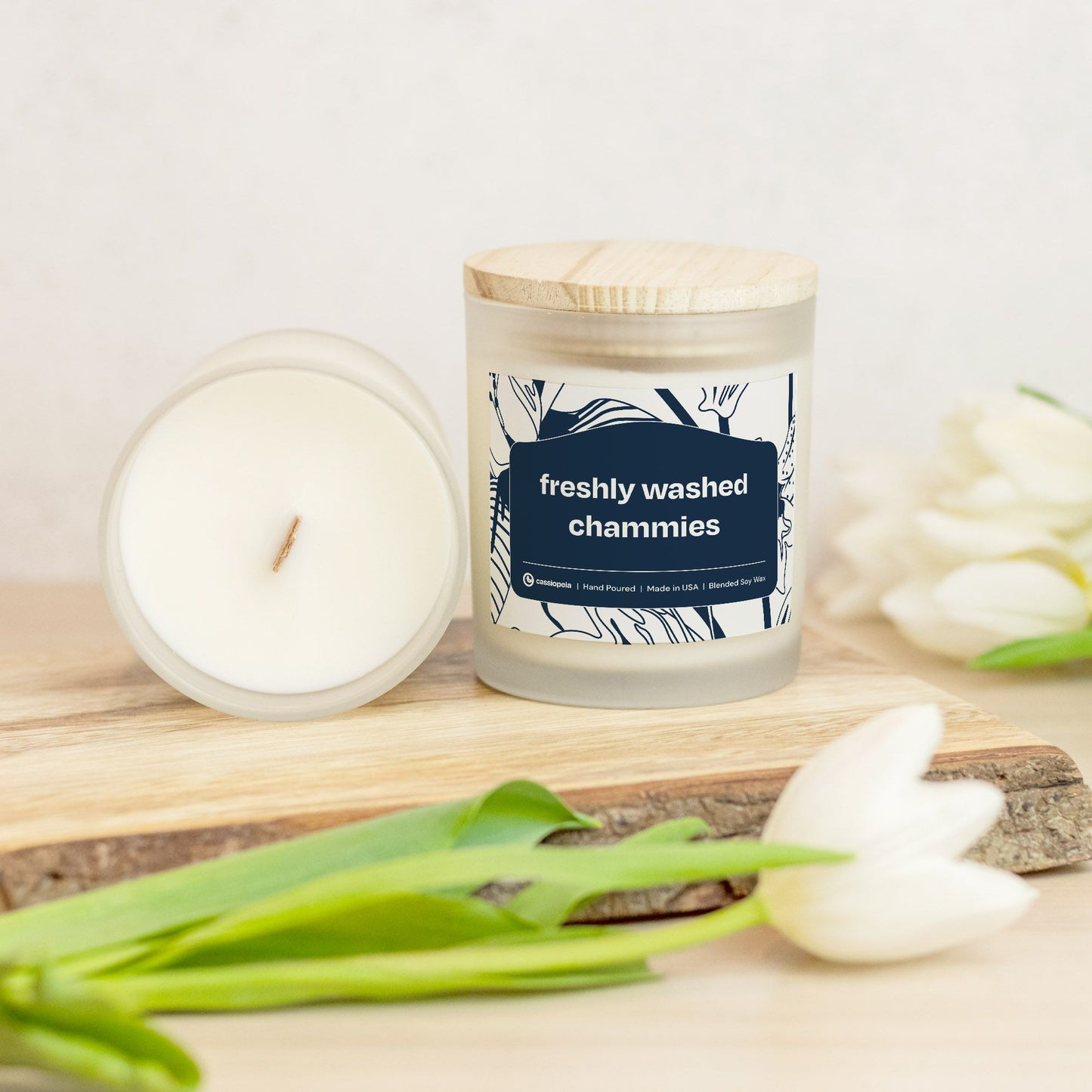 Eco-friendly candle in an 11 oz jar, burns clean for over 50 hours.