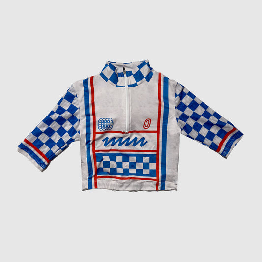 Minimo Jersey - Esprit, showcasing its cropped design and performance mesh sleeves.