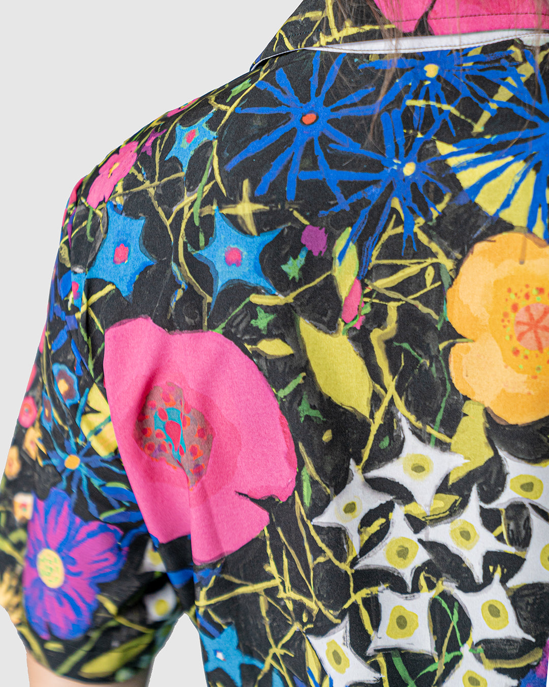 Versatile Resort Shirt that blends the comfort of cycling jerseys with casual aesthetics, ensuring you look and feel great on and off the bike, available on Cassiopeia US.