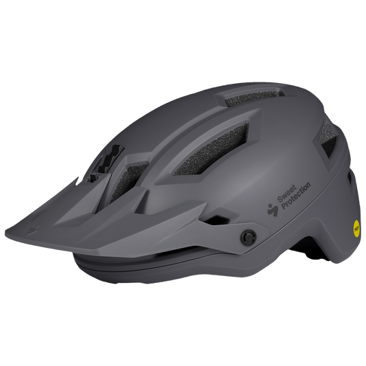 Graphite Primer Mips helmet designed for mountain biking, merging comfort, fit, and top-notch safety features at an affordable price.