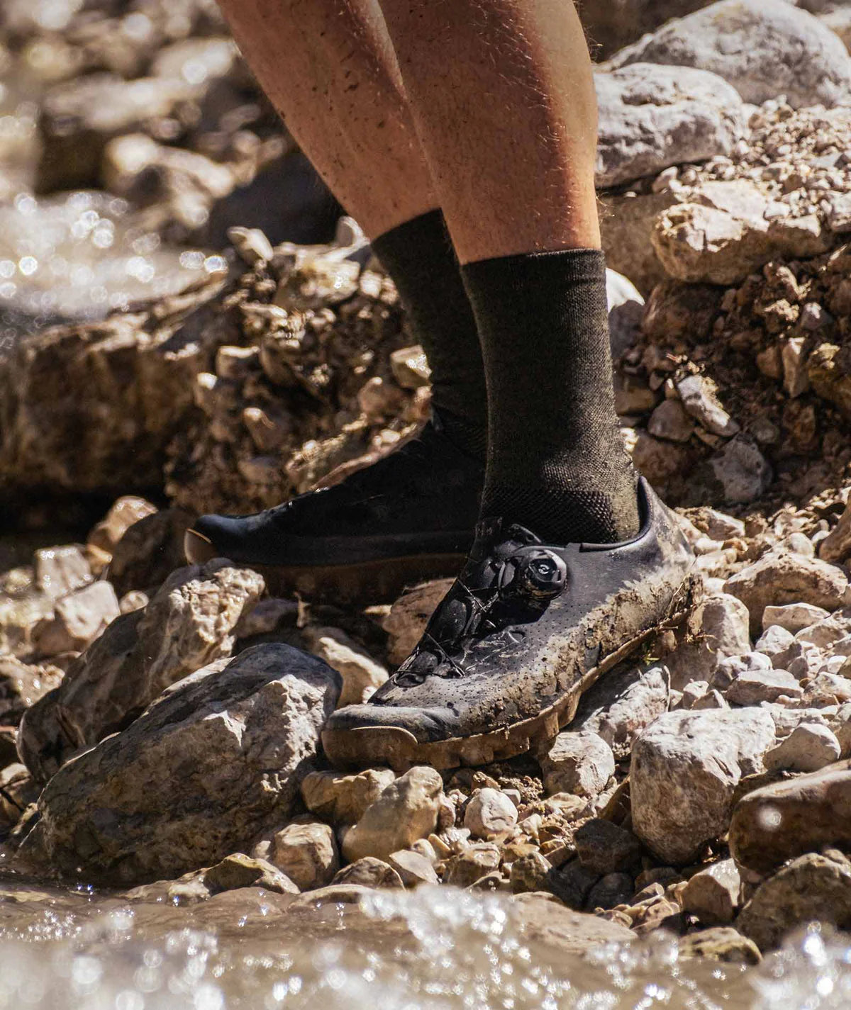 Close-up of Gran Tourer II Black Gum intuitive dial system for micro-adjustments