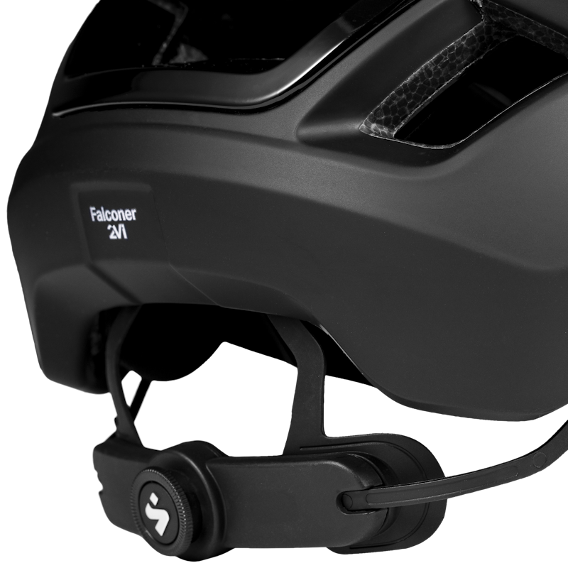 Falconer helmet exceeds bike safety standards in the EU, US, and UK for reliability.