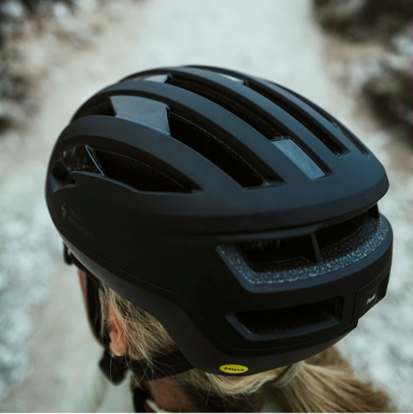 Sweet Protection Fluxer Helmet, perfect for cycling enthusiasts seeking performance and style.