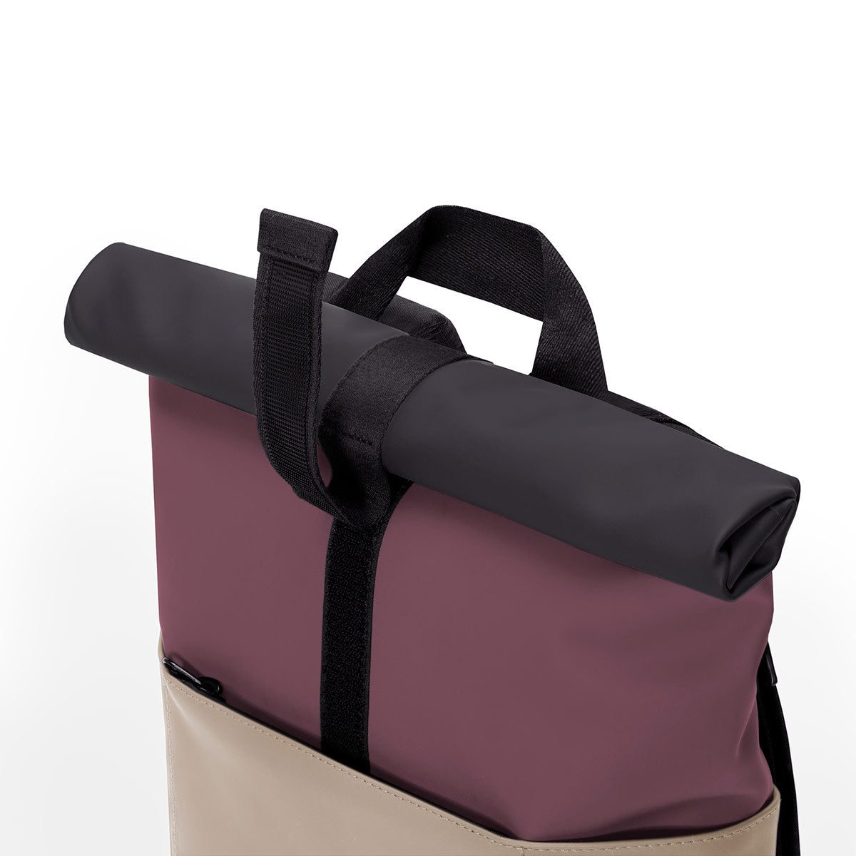 Cassiopeia versatile roll-top design, neoprene laptop compartment, minimalist matte aesthetic