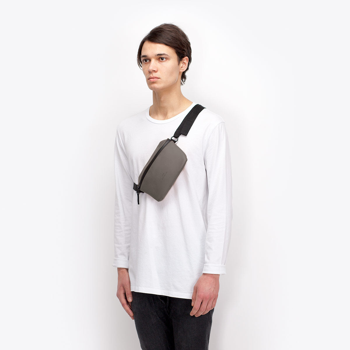 Cassiopeia Jona bag, designed for functionality and streetstyle flair.