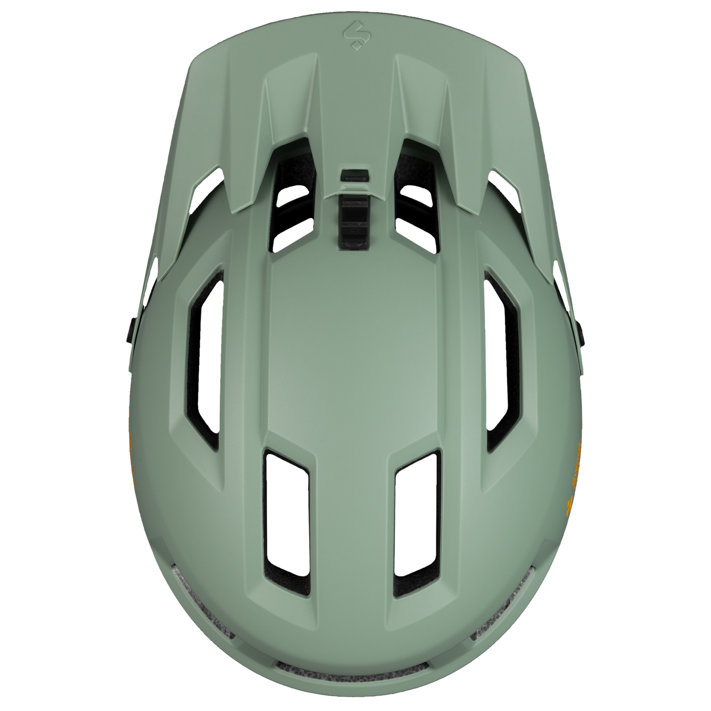Primer Mips helmet equipped with Mips Evolve technology to reduce rotational forces and enhance brain protection.