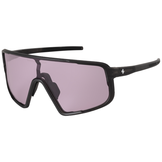 Memento RIG® Photochromic sunglasses in photochromic and matte crystal black for versatile use.