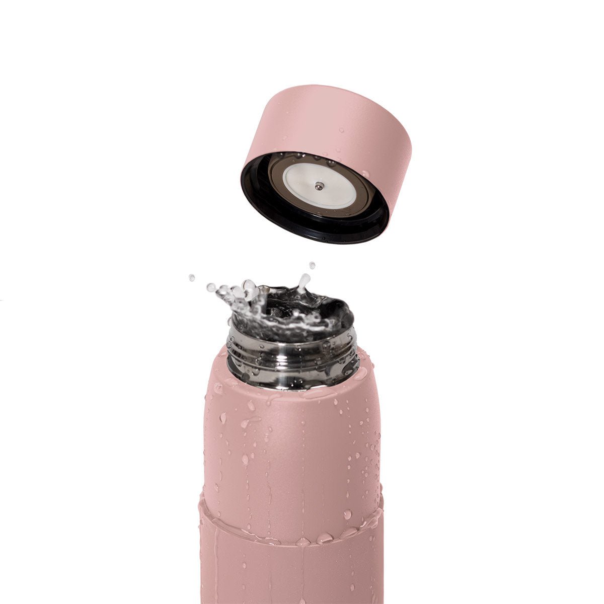 Premium 0.5L Akvo bottle, anti-slip silicon sleeve for secure grip.