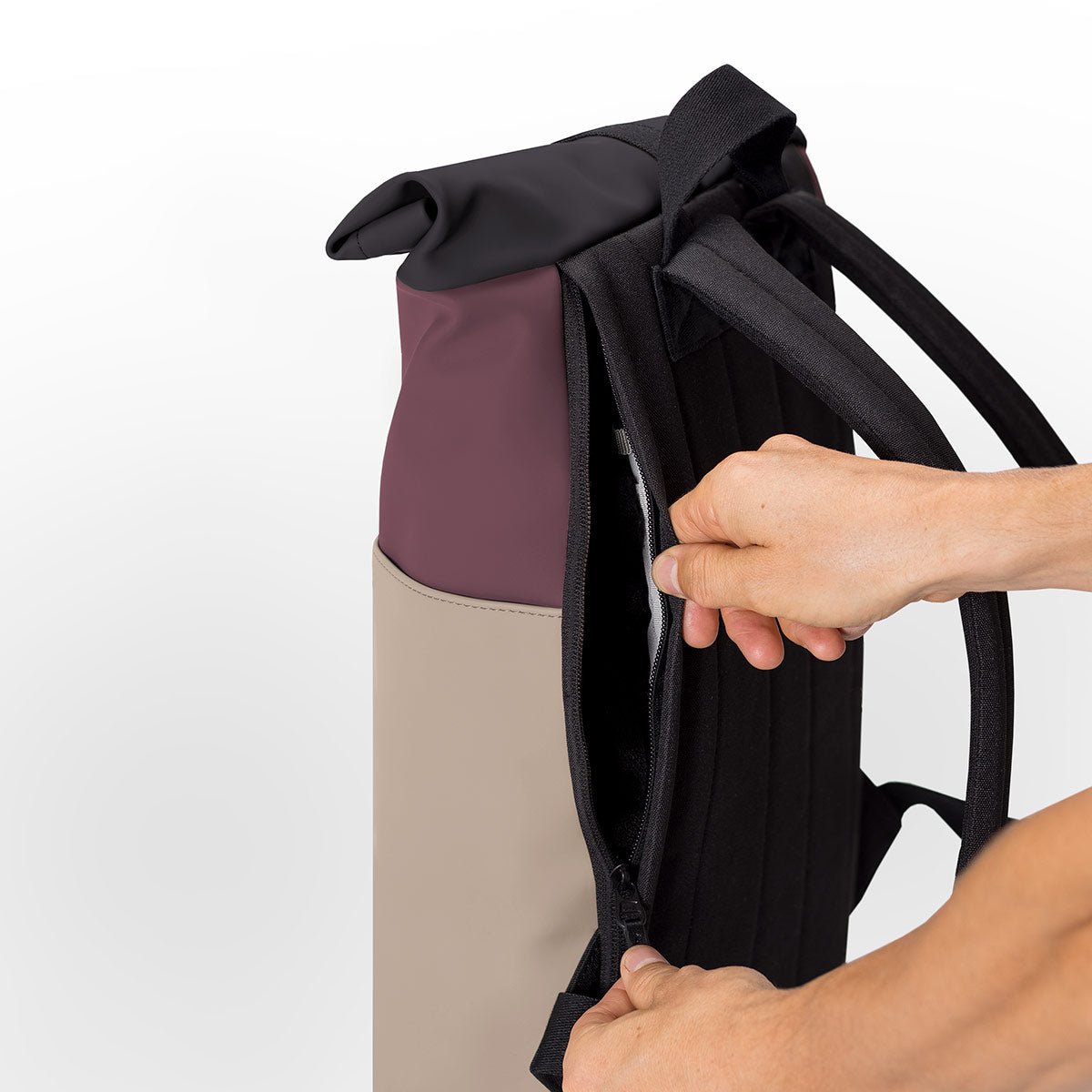 Cassiopeia durable eggplant/nude bag, wipe-clean finish, ergonomic bottle/key holders