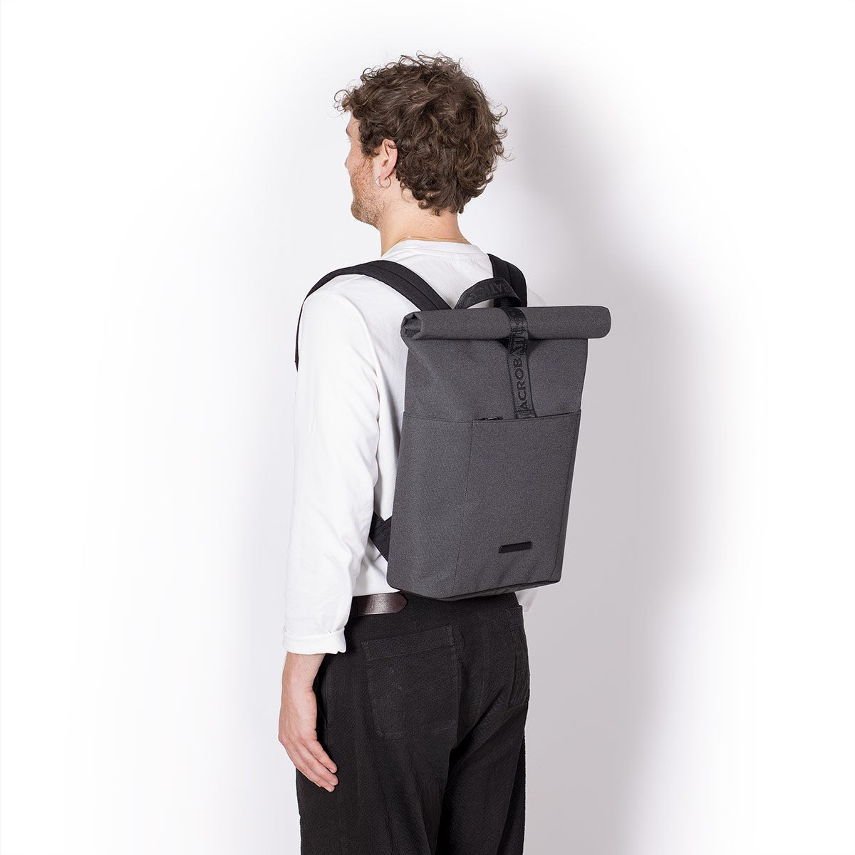 Cassiopeia urban commuter bag, Asphalt Black, reinforced padding, mesh organizer pockets