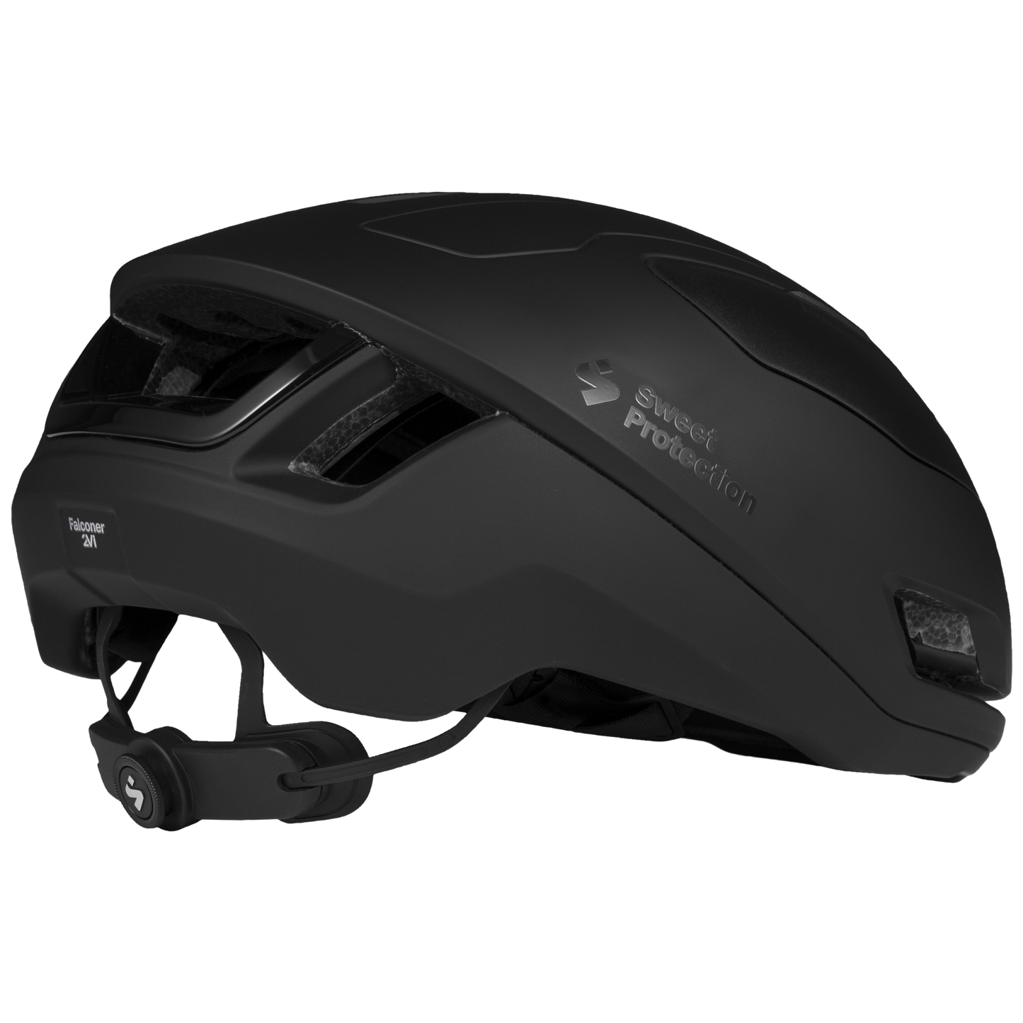 STACC ventilation system effectively cools the superficial temporal arteries, enhancing comfort on long rides.
