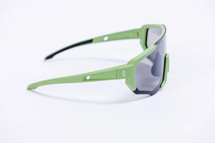 Nita Glasses - Moss/Photochromatic