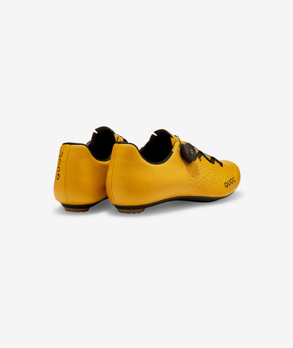 Back view of Escape Road Amber highlighting reinforced guard protecting the toe cap
