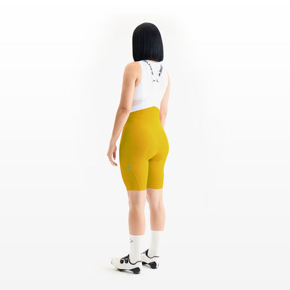 Image of the Yellow Evolve Y Back Bib Shorts, featuring antibacterial sewing threads for a skin-friendly experience during long rides, available on Cassiopeia US.