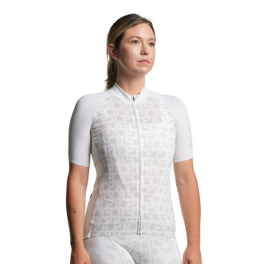 Cassiopeia Aristo SS Cycling Jersey - Monogram in cream, tailored for women's cycling comfort and style.
