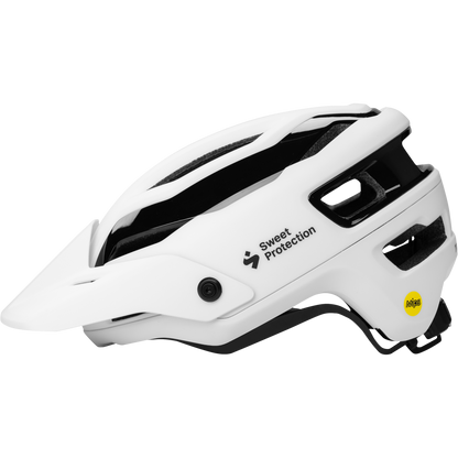 helmet with Effective ventilation system that promotes airflow, keeping cyclists cool during intense rides in warm conditions.
