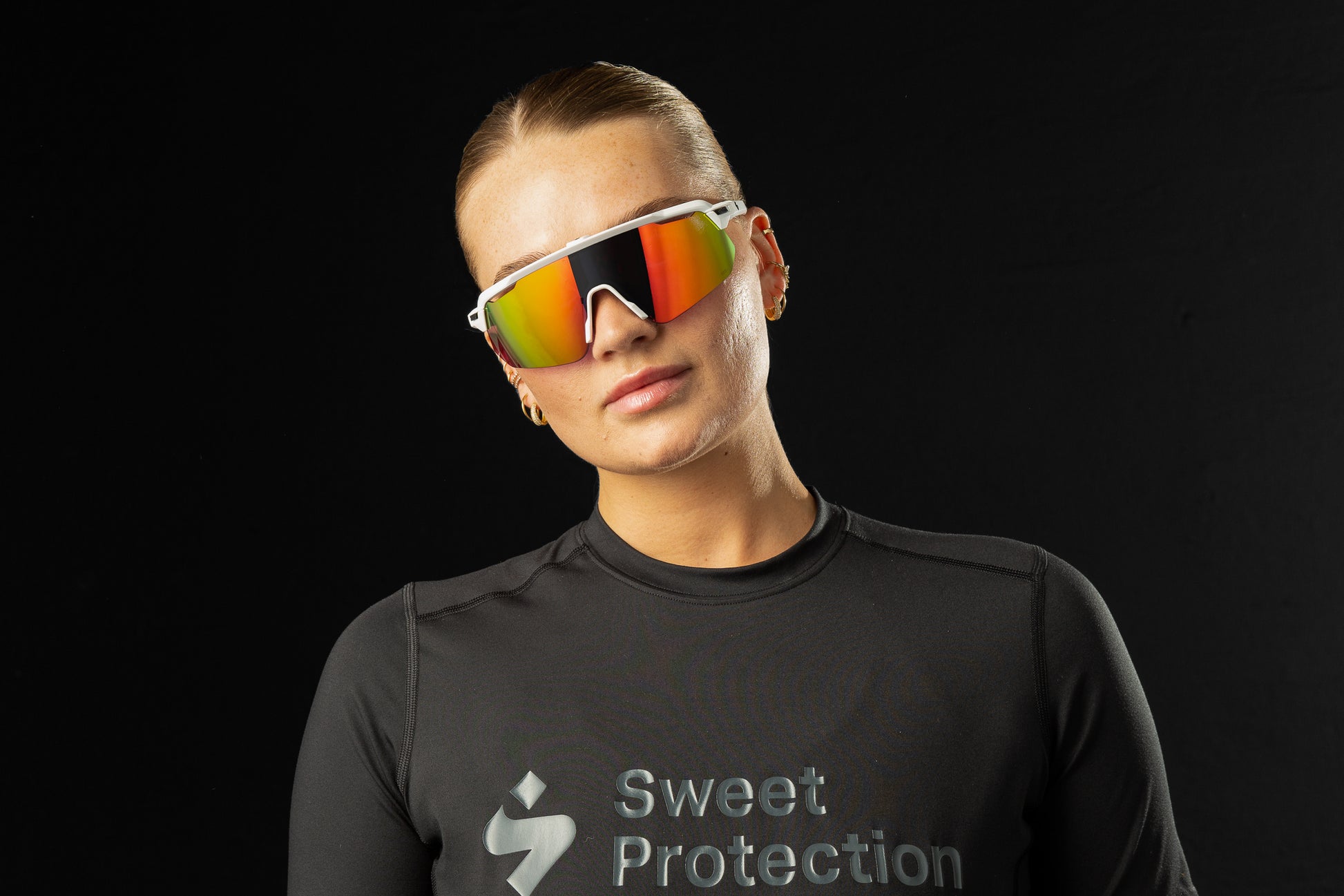 Shinobi sunglasses providing an expansive field of vision and 100% UV protection.
